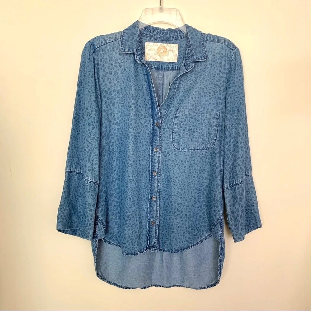 Bella Dahl Anthro Chambray Cheetah Button Up High Low Top size XS